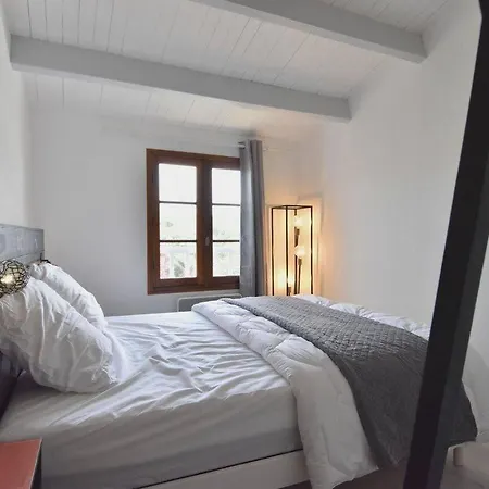 Maison A 300 M De La Et Centre Avec Piscine Vila *